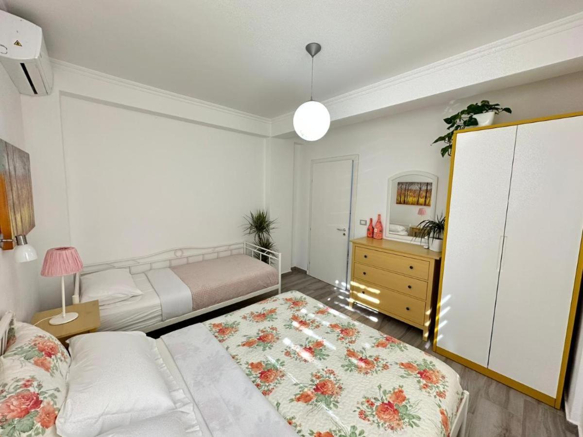 Sofia'S Holiday Apartment วญอเรอ ภายนอก รูปภาพ
