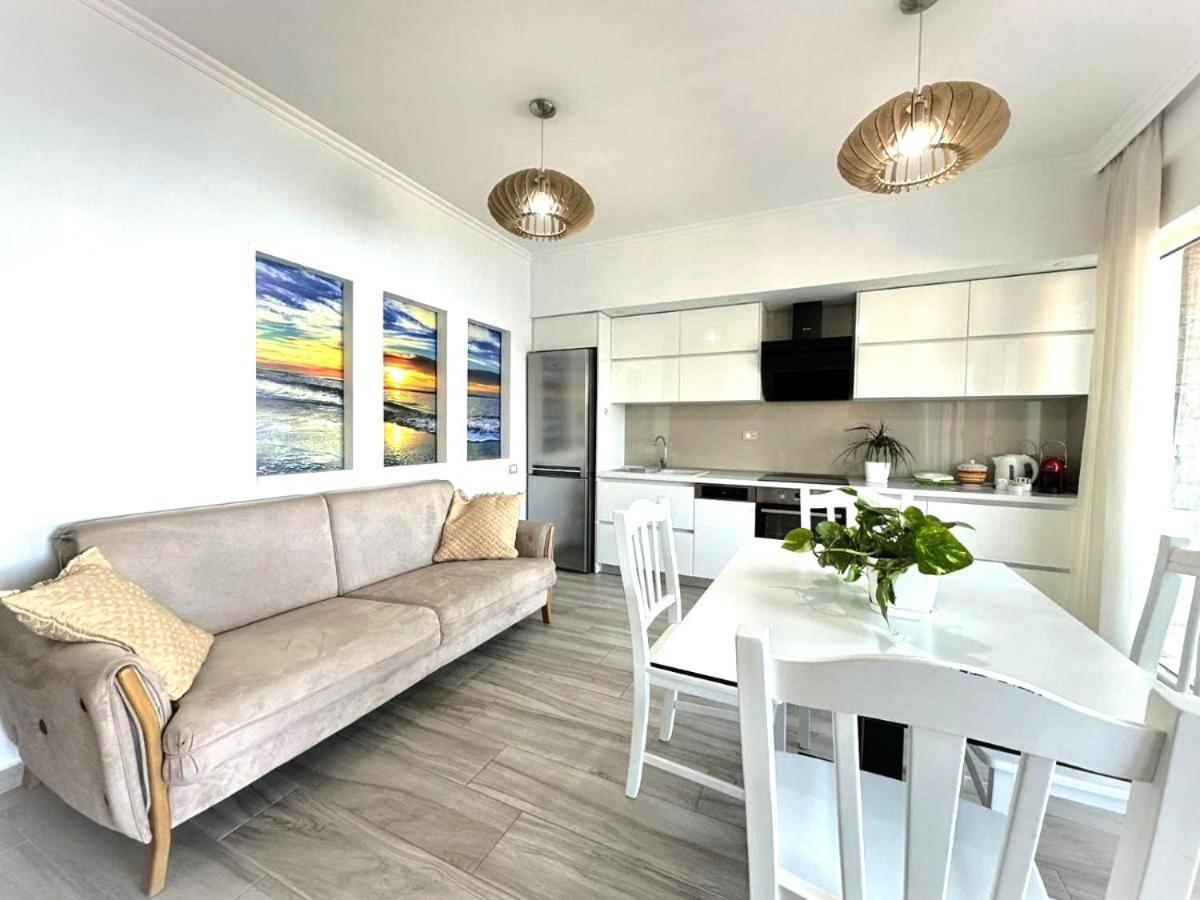Sofia'S Holiday Apartment วญอเรอ ภายนอก รูปภาพ